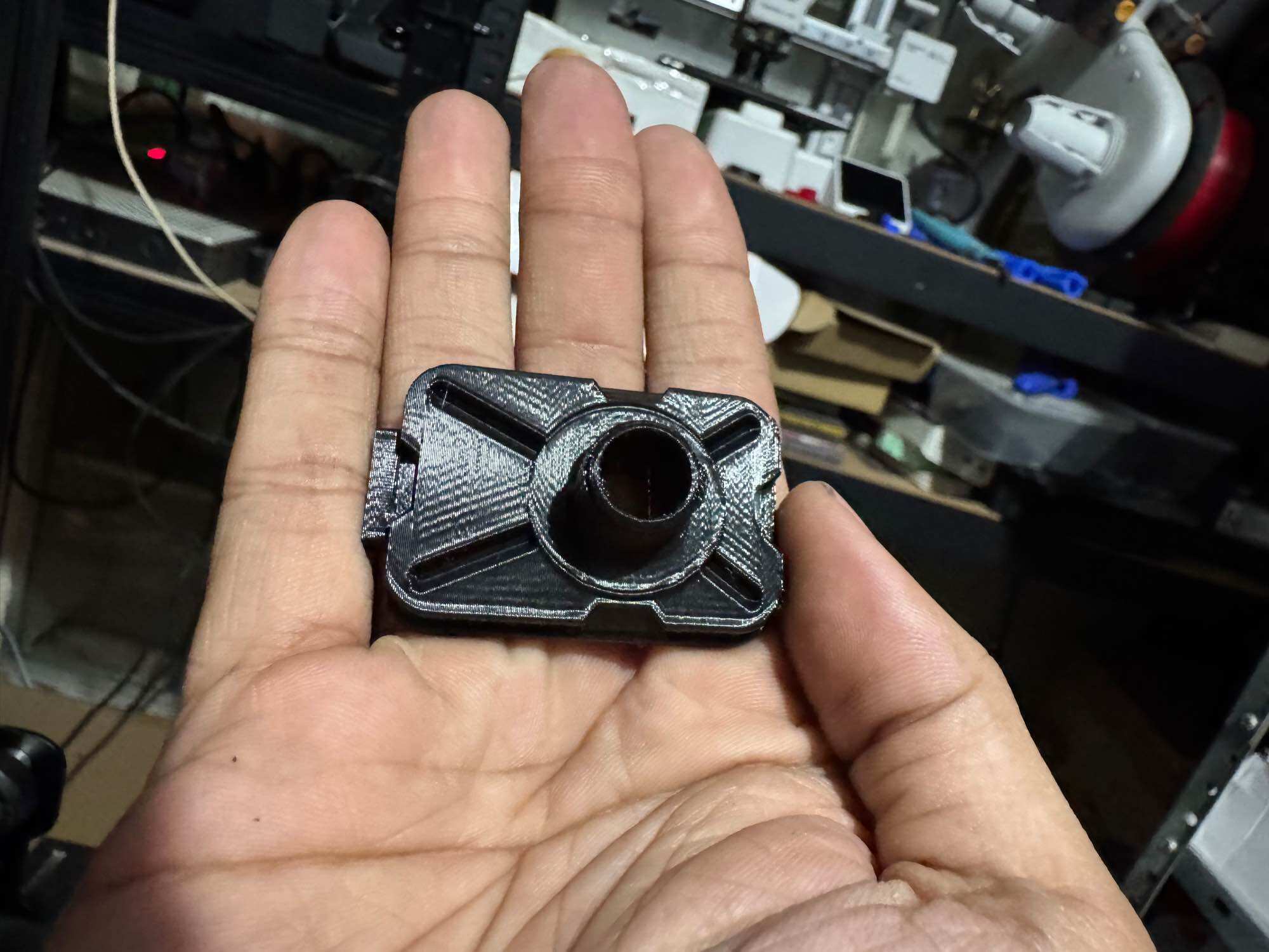 3d printed thread adapter for the Quasar Gel Blasters TOY