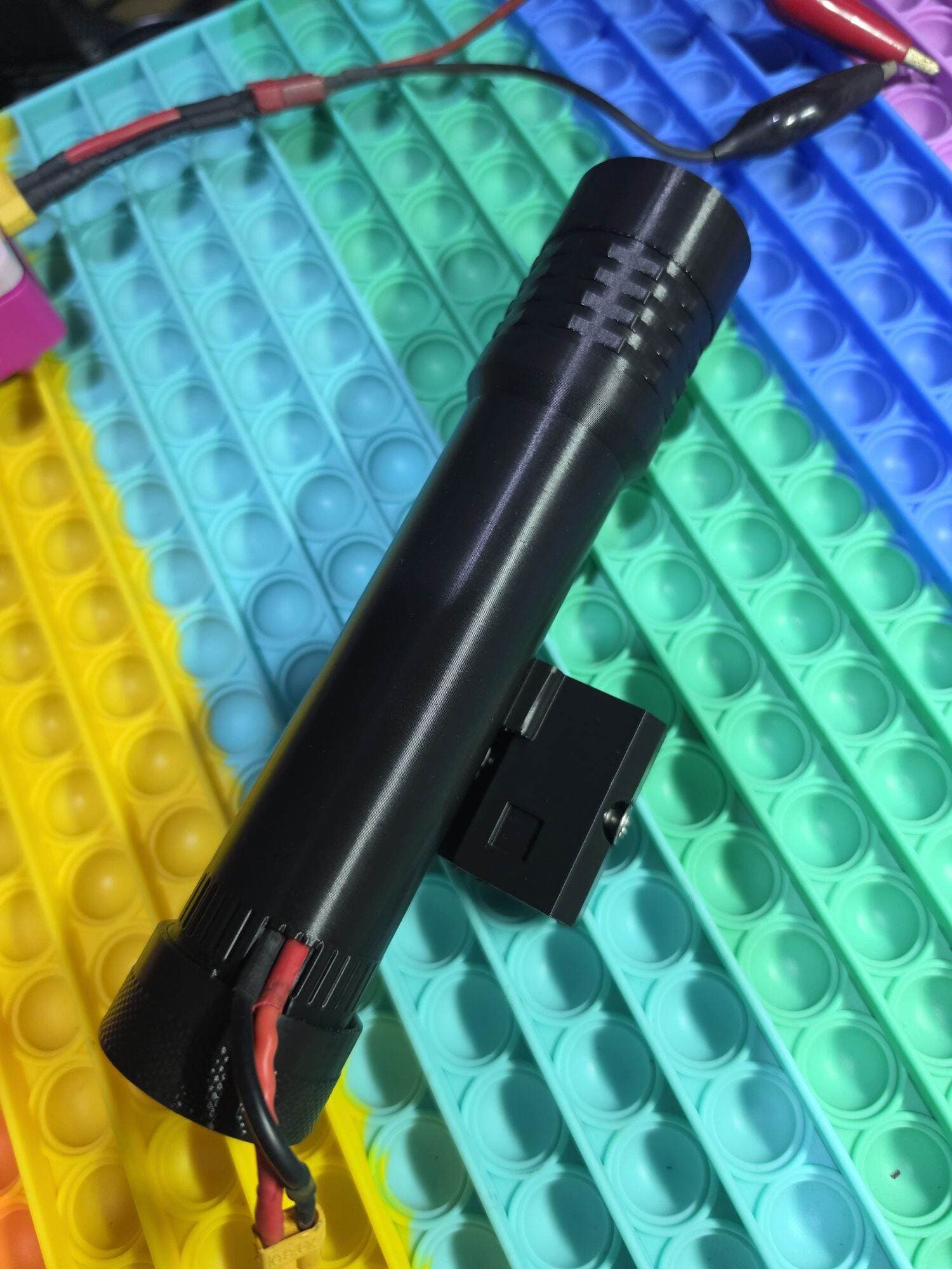 JomarX 3d printed Dummy flashlight battery holder